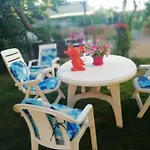 Boleta A 5 Minutos De León, Casa Con Jardín *