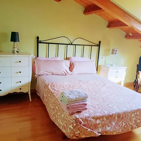 Casa de Férias Boleta A 5 Minutos De León, Casa Con Jardín *