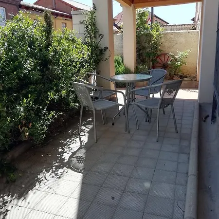 Boleta A 5 Minutos De Leon, Casa Con Jardin * San Andrés del Rabanedo