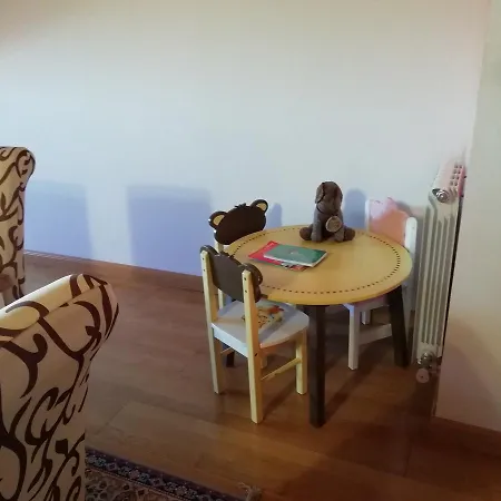 Boleta A 5 Minutos De Leon, Casa Con Jardin Feriehus *