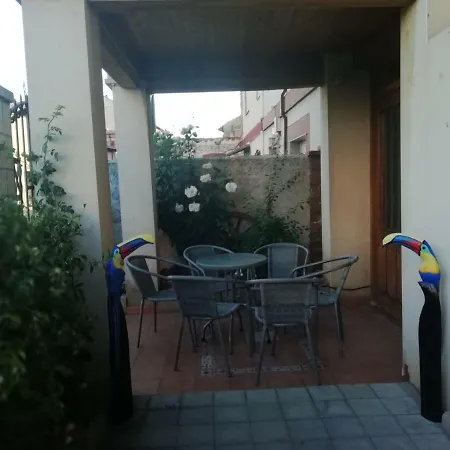 Boleta A 5 Minutos De Leon, Casa Con Jardin Casa vacanze *