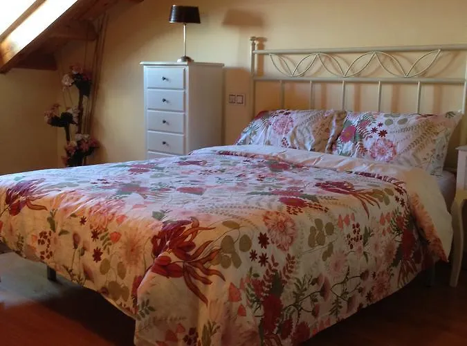 Boleta A 5 Minutos De Leon, Casa Con Jardin * San Andrés del Rabanedo