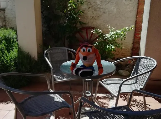 Boleta A 5 Minutos De Leon, Casa Con Jardin *