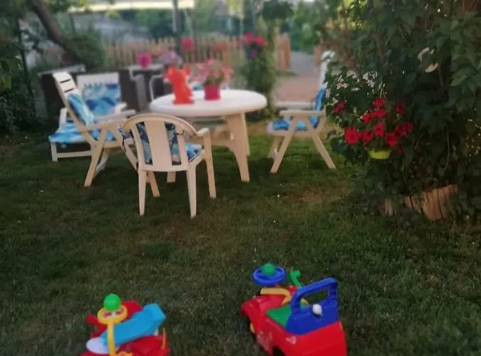 Boleta A 5 Minutos De Leon, Casa Con Jardin *